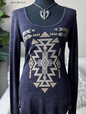 Vocal Apparel Women's Crystal Mineral Dyed Purple Aztec Biker Bling Shirt M